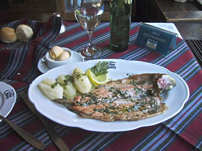 �p�^�S�j�A�E�}�X�ƃn�[�u�̃��j�G��