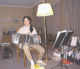 ��点�ȃo���h�l�I���e���^�j�B