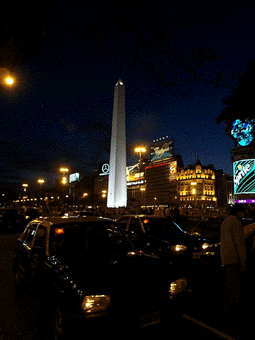 �u�G�m�X�A�C���X�̃V���{���A�I�x���X�R